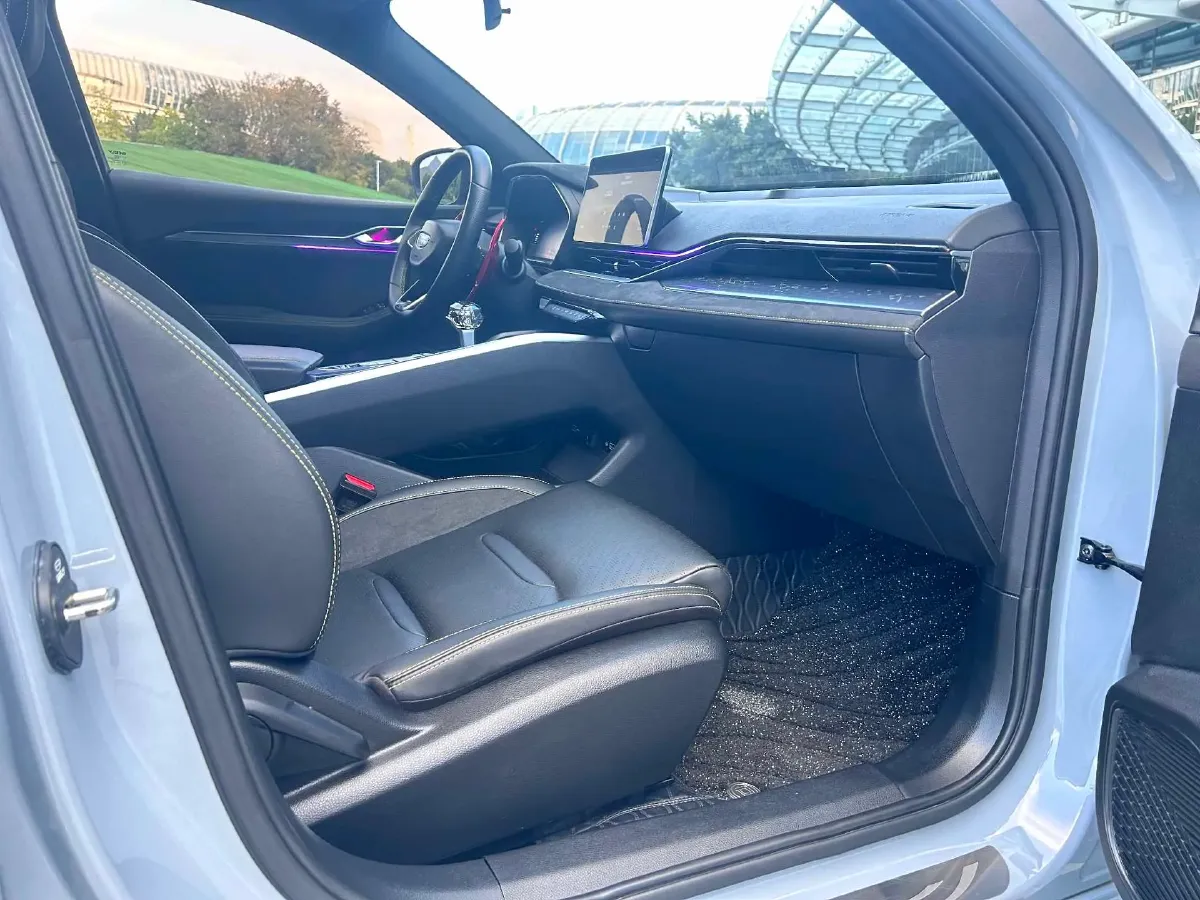 2021 Geely Preface 2.0T 190HP L4 7DCT,autocango,china used car exporter,china ev exporter,chinese used car exporter,chinese used ev exporter