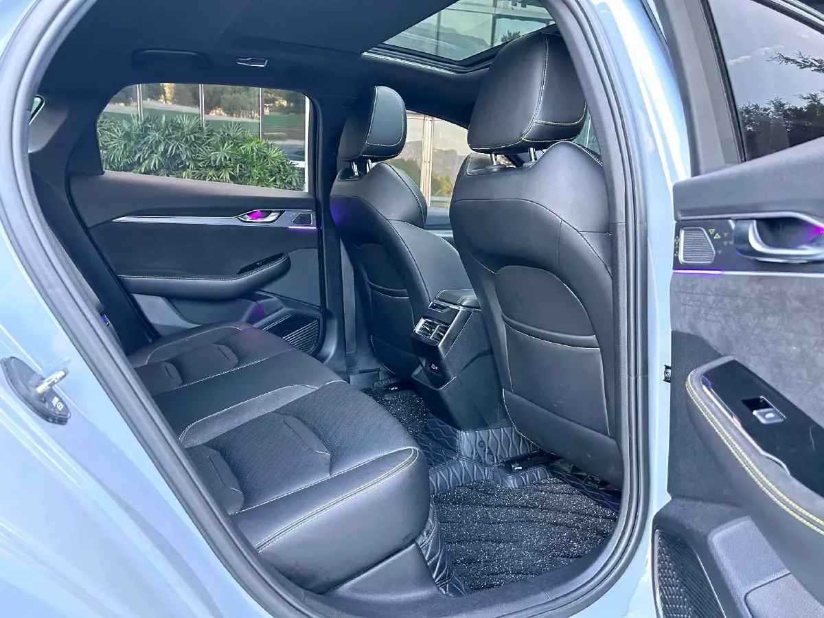 2021 Geely Preface 2.0T 190HP L4 7DCT,autocango,china used car exporter,china ev exporter,chinese used car exporter,chinese used ev exporter