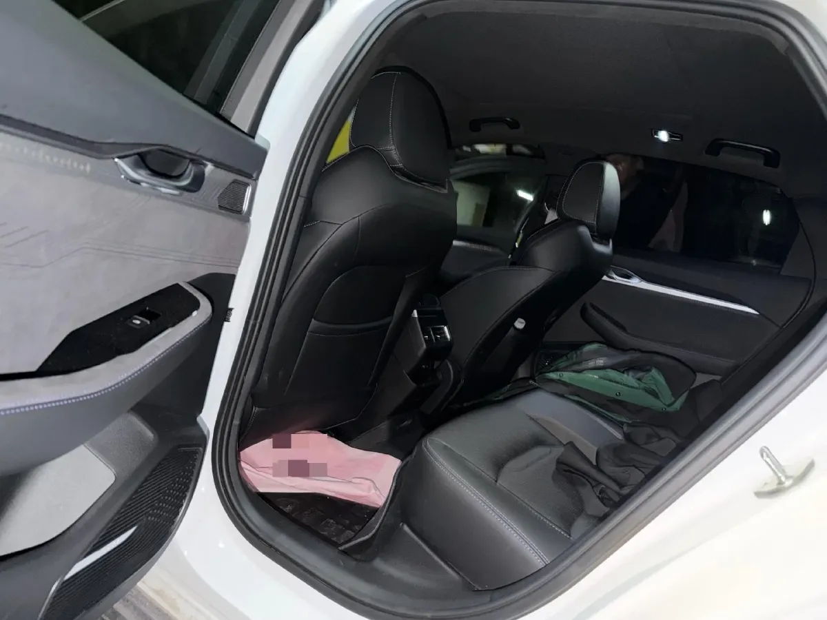 2024 Geely Preface 2.0T 190HP L4 7DCT,autocango,china used car exporter,china ev exporter,chinese used car exporter,chinese used ev exporter