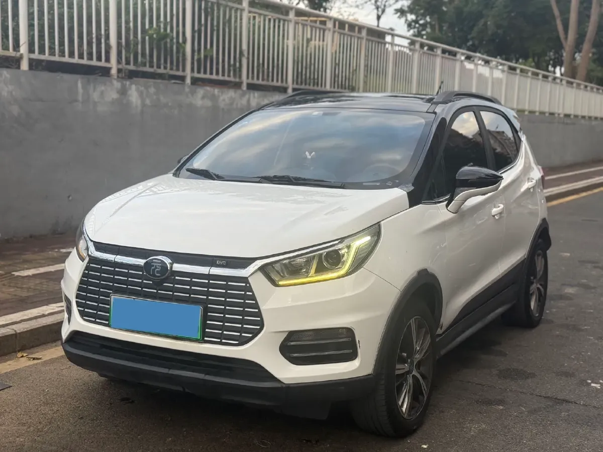 2018 BYD Yuan BEV 43.2KWH,autocango,china used car exporter,china ev exporter,chinese used car exporter,chinese used ev exporter