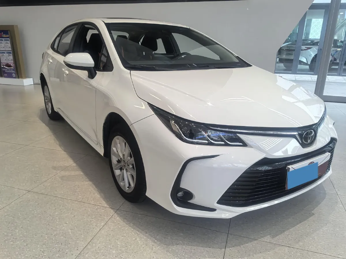 2021 Toyota Corolla 1.2T 116HP L4 CVT,autocango,china used car exporter,china ev exporter,chinese used car exporter,chinese used ev exporter