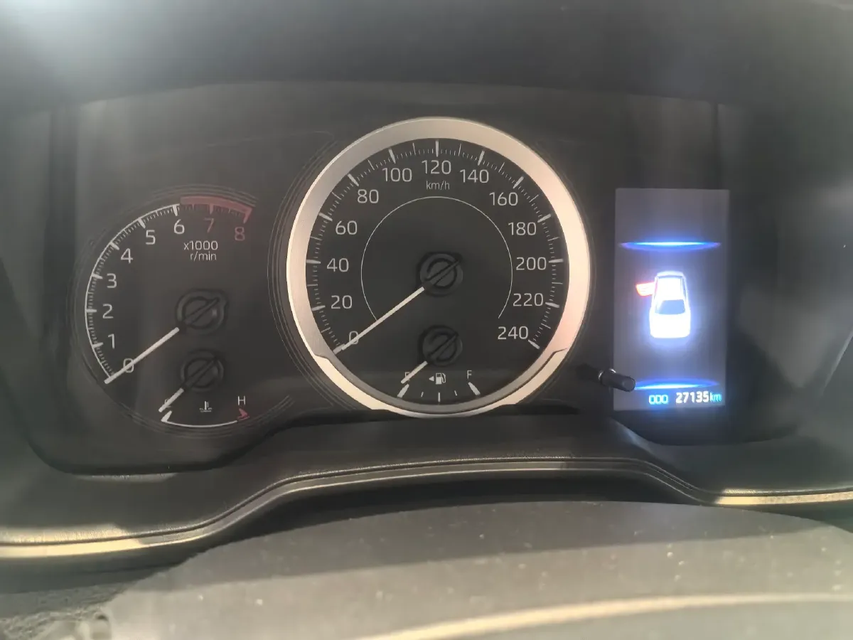 2021 Toyota Corolla 1.2T 116HP L4 CVT,autocango,china used car exporter,china ev exporter,chinese used car exporter,chinese used ev exporter