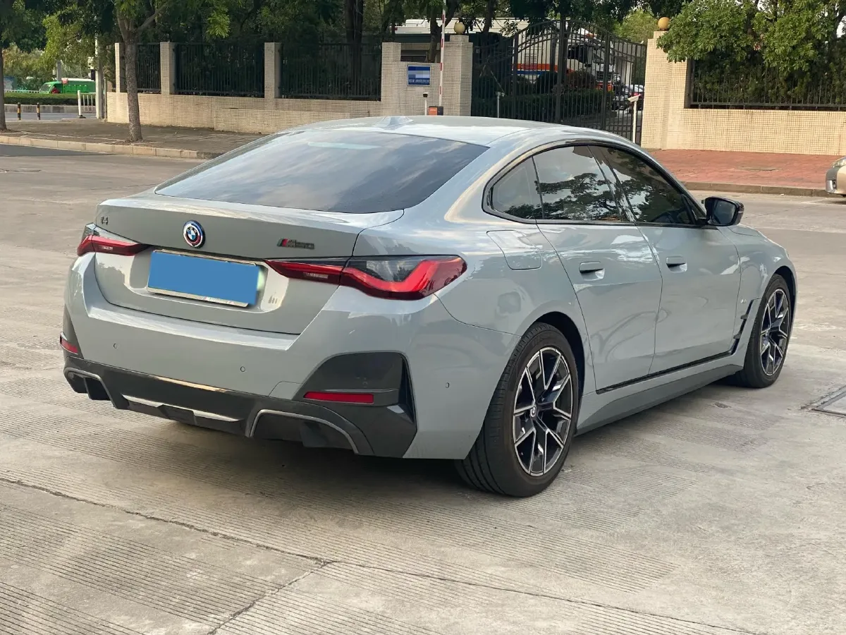 2022 Jeep Gladiator 3.6L 284HP V6 8AT,autocango,china used car exporter,china ev exporter,chinese used car exporter,chinese used ev exporter