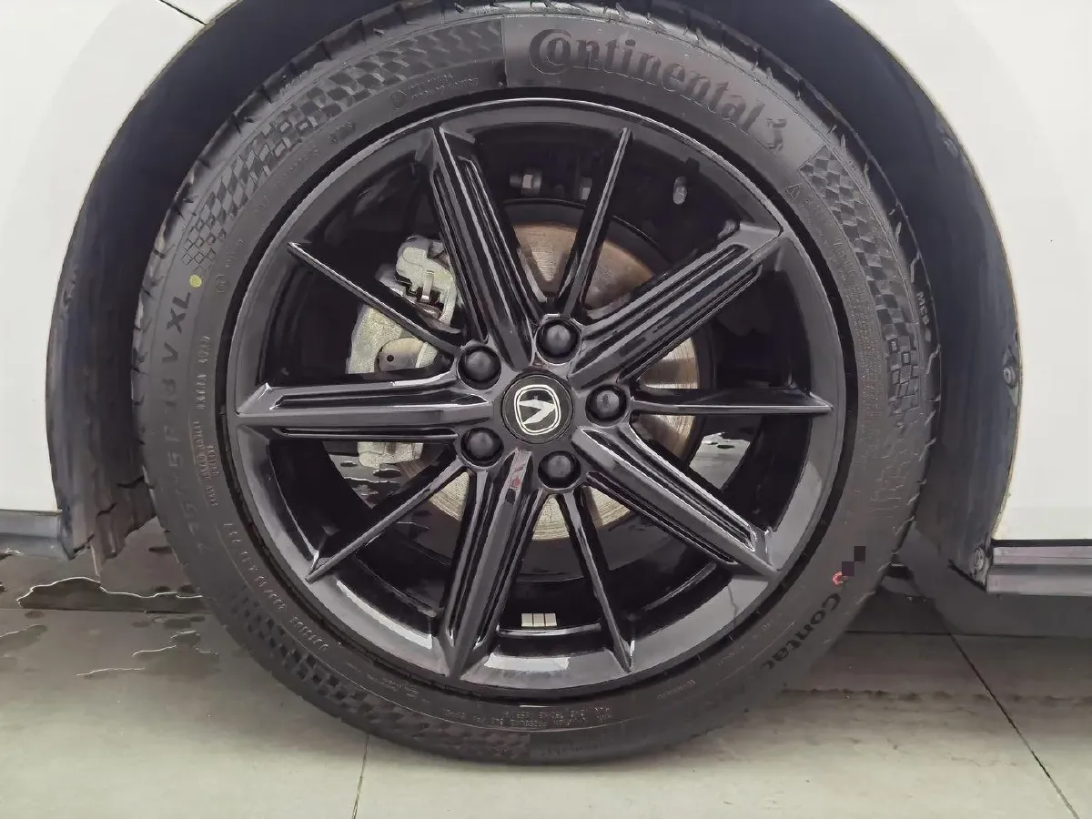 2022 ChangAn UNI-V 1.5T 188HP L4 7DCT,autocango,china used car exporter,china ev exporter,chinese used car exporter,chinese used ev exporter