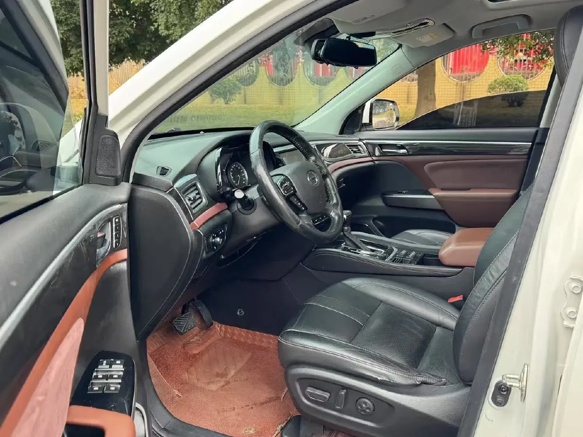 2017 GAC Trumpchi GS8 2.0T 201HP L4 6AT,autocango,china used car exporter,china ev exporter,chinese used car exporter,chinese used ev exporter