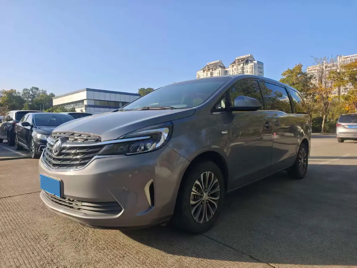 2022 Buick GL8 2.0T 237HP L4 9AT