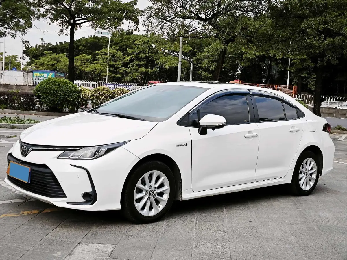 2021 Toyota Corolla 1.8L 98HP L4 E-CVT Hybrid