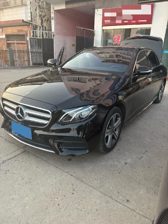 2020 Mercedes-Benz E Class 1.5T 184HP L4 9AT,autocango,china used car exporter,china ev exporter,chinese used car exporter,chinese used ev exporter
