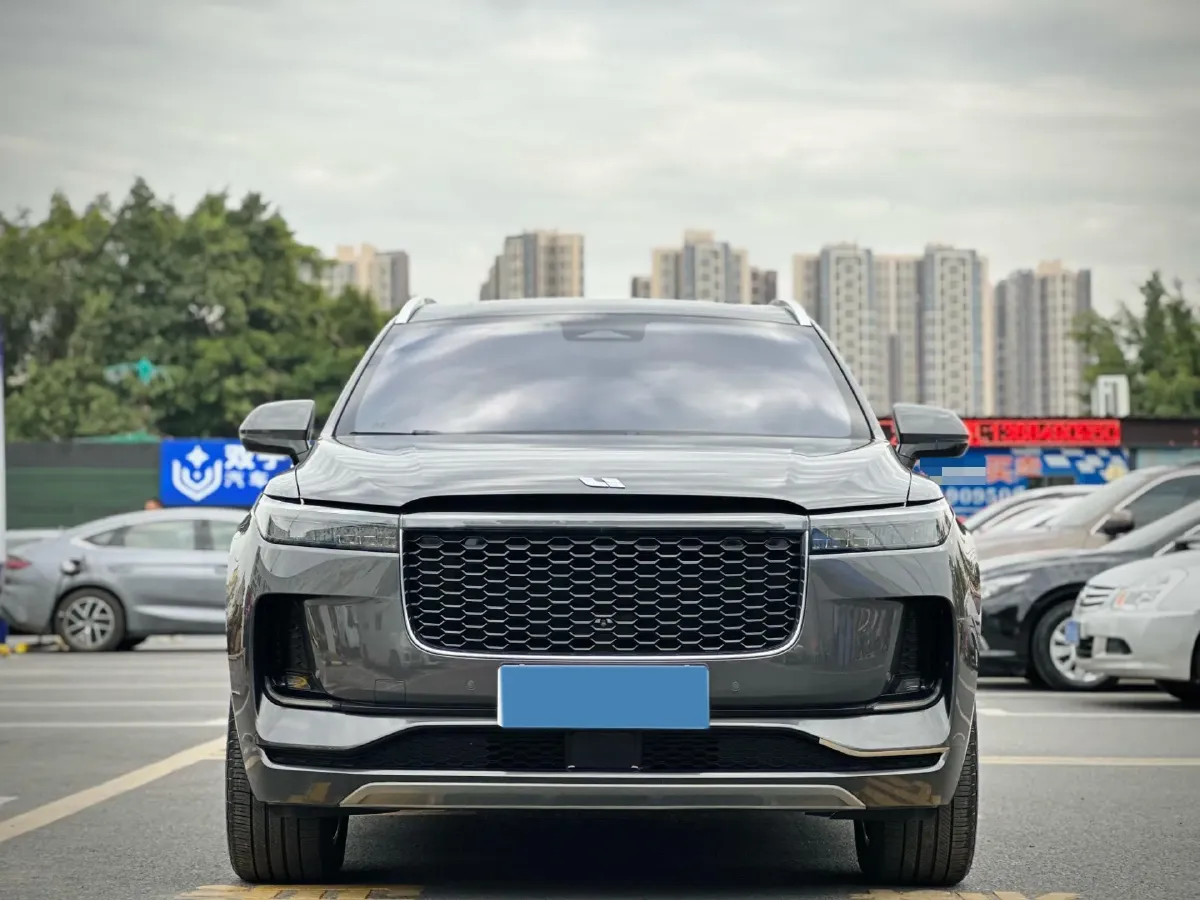 2021 Li ONE Range Extended 131HP REEV 40.5KWH,autocango,china used car exporter,china ev exporter,chinese used car exporter,chinese used ev exporter