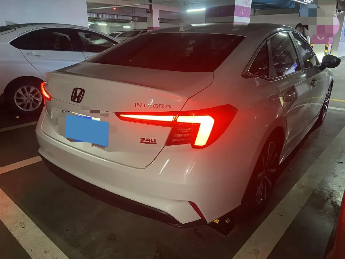 2023 Honda Integra 1.5T 182HP L4 CVT,autocango,china used car exporter,china ev exporter,chinese used car exporter,chinese used ev exporter