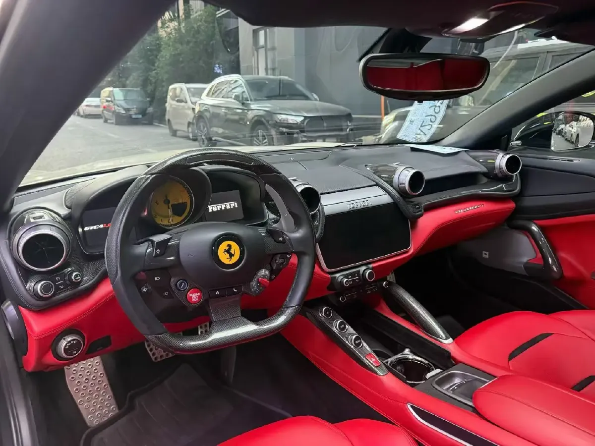 2017 Ferrari GTC4 Lusso 3.9T 609HP V8 7DCT,autocango,china used car exporter,china ev exporter,chinese used car exporter,chinese used ev exporter