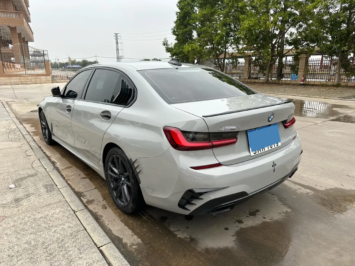 2022 BMW 3 Series 2.0T 184HP L4 8AT,autocango,china used car exporter,china ev exporter,chinese used car exporter,chinese used ev exporter