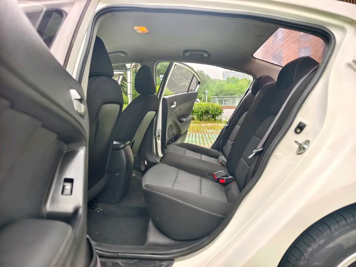 2016 Kia K3 1.6L 128HP L4 6MT,autocango,china used car exporter,china ev exporter,chinese used car exporter,chinese used ev exporter