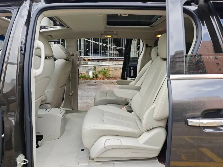 2022 Buick GL8 2.0T 237HP L4 9AT,autocango,china used car exporter,china ev exporter,chinese used car exporter,chinese used ev exporter