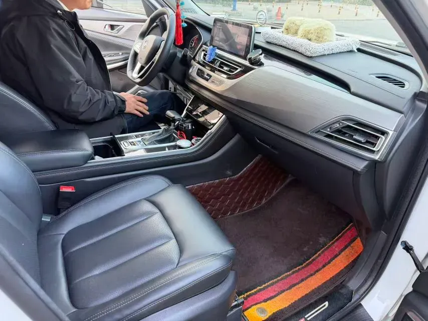 2019 ChangAn CS75 1.5T 178HP L4 7DCT,autocango,china used car exporter,china ev exporter,chinese used car exporter,chinese used ev exporter