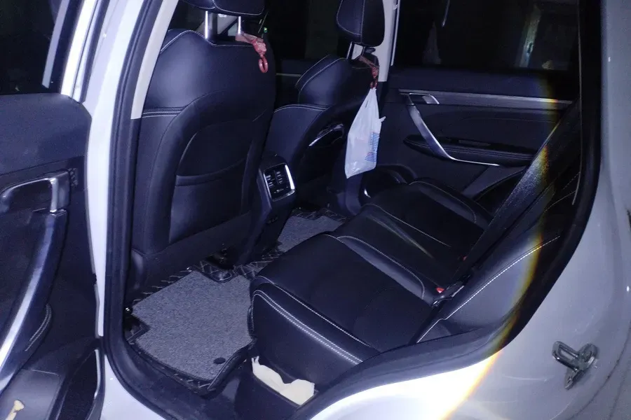 2020 Geely Azkarra 1.8T 184HP L4 7DCT,autocango,china used car exporter,china ev exporter,chinese used car exporter,chinese used ev exporter