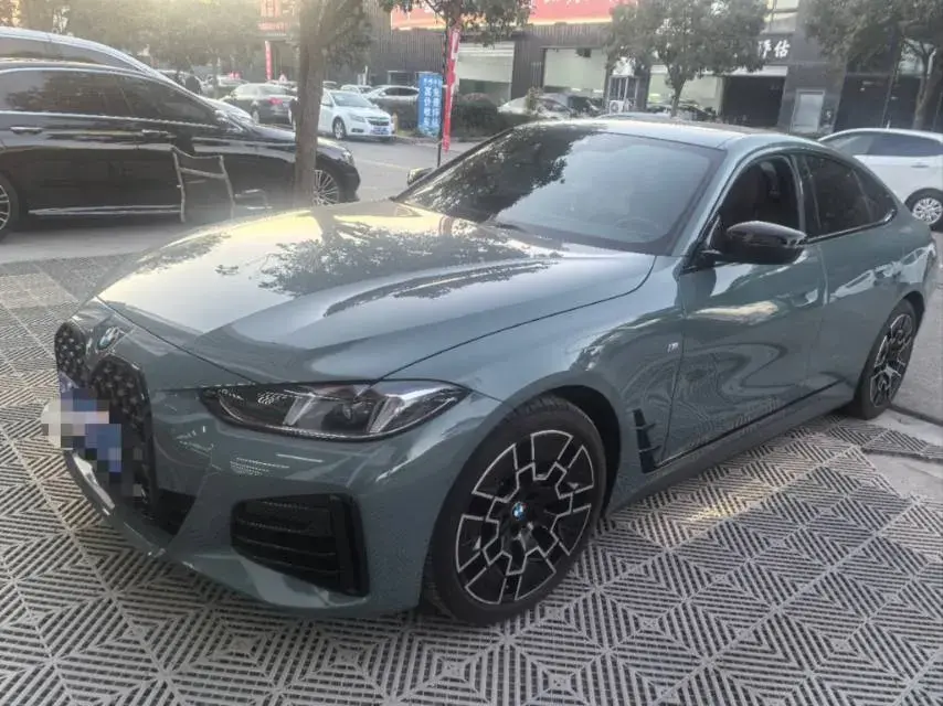 2024 BMW 4 Series 2.0T 245HP L4 8AT