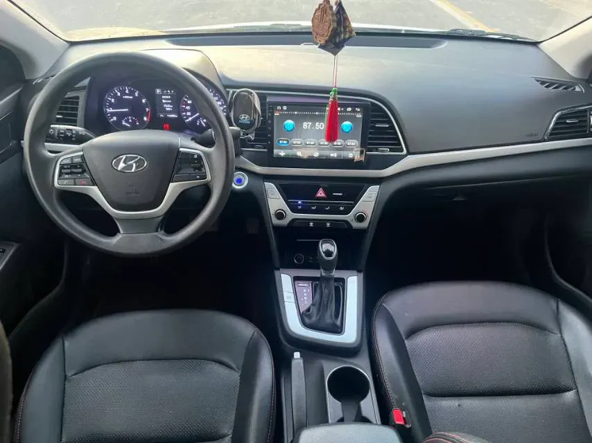 2016 Hyundai Elantra 1.6L 130HP L4 6AT,autocango,china used car exporter,china ev exporter,chinese used car exporter,chinese used ev exporter