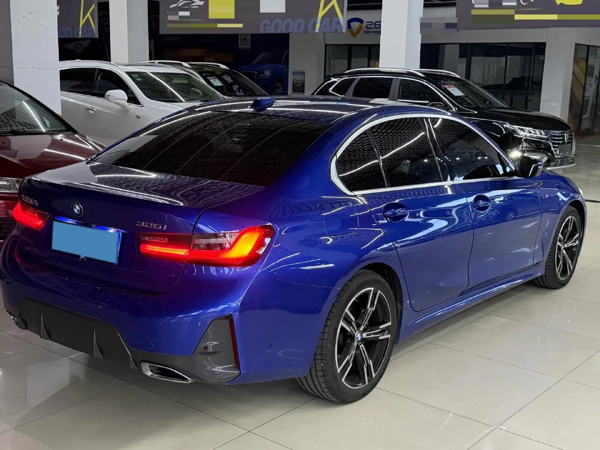 2023 BMW 3 Series 2.0T 184HP L4 8AT,autocango,china used car exporter,china ev exporter,chinese used car exporter,chinese used ev exporter