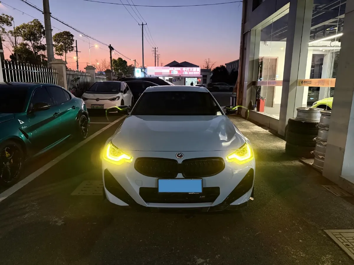 2024 BMW 3.0T 333HP L6 8AT,autocango,china used car exporter,china ev exporter,chinese used car exporter,chinese used ev exporter