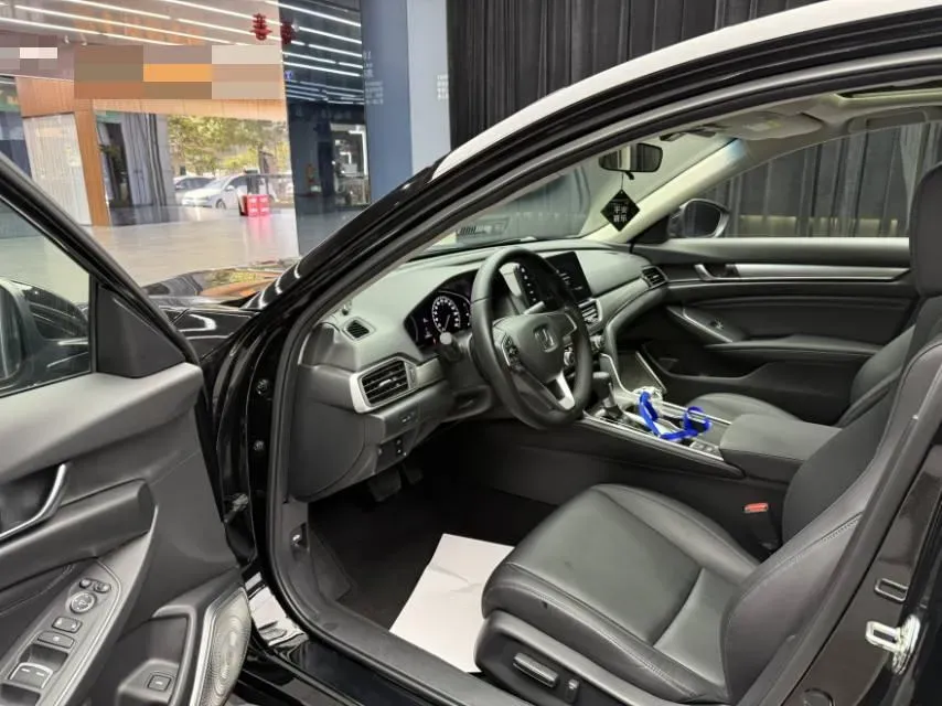 2022 Honda Accord 1.5T 194HP L4 CVT,autocango,china used car exporter,china ev exporter,chinese used car exporter,chinese used ev exporter