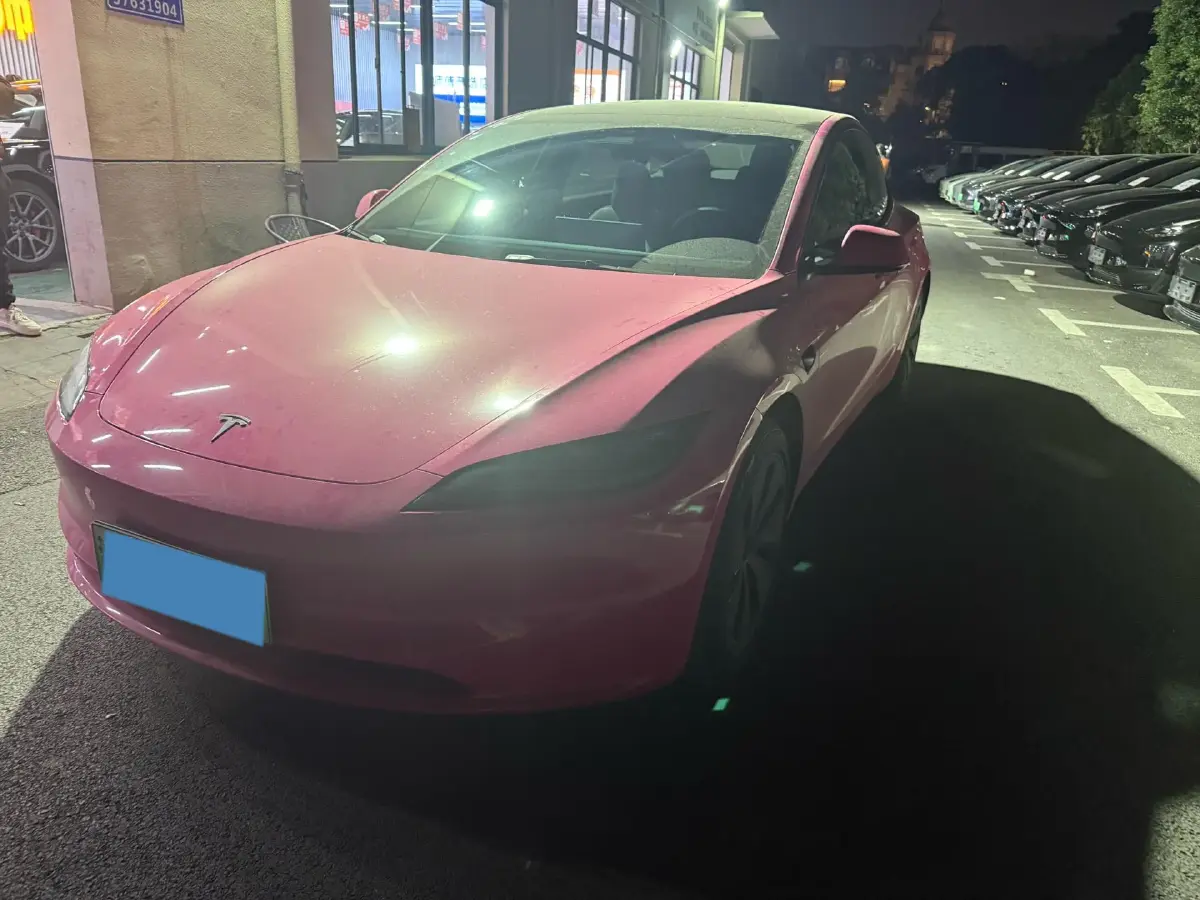 2025 Tesla Model 3 BEV 62.5KWH