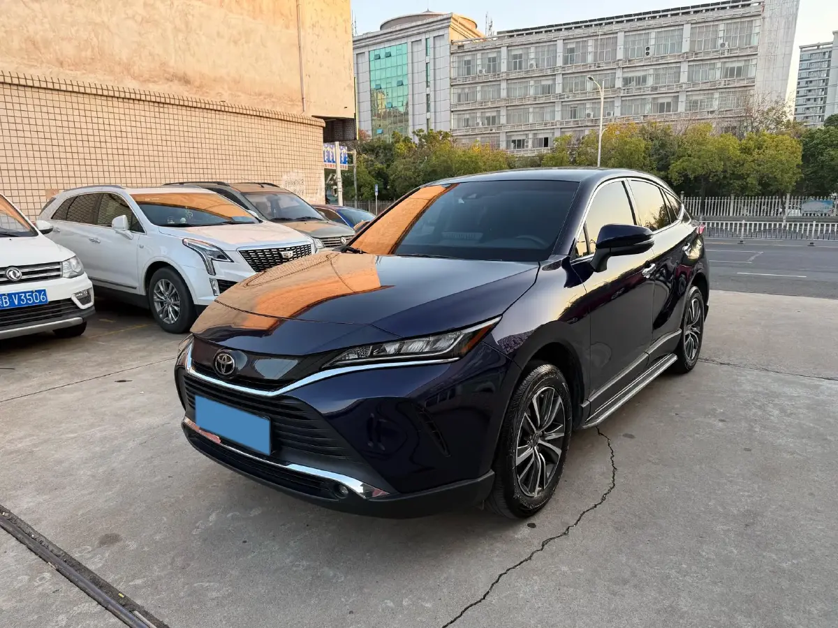 2022 Toyota Harrier 2.0L 171HP L4 CVT