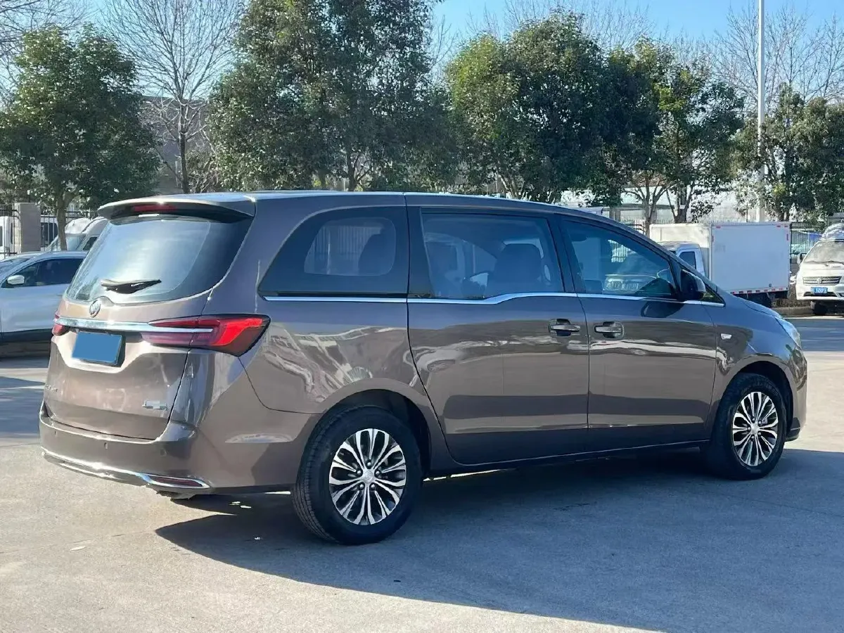 2021 Buick GL8 2.0T 237HP L4 9AT,autocango,china used car exporter,china ev exporter,chinese used car exporter,chinese used ev exporter