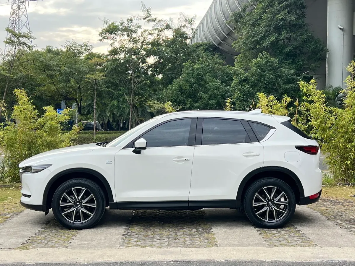 2017 Mazda CX-5 2.5L 196HP L4 6AT,autocango,china used car exporter,china ev exporter,chinese used car exporter,chinese used ev exporter