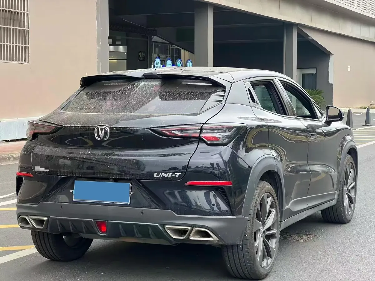 2020 ChangAn UNI-T 1.5T 180HP L4 7DCT,autocango,china used car exporter,china ev exporter,chinese used car exporter,chinese used ev exporter