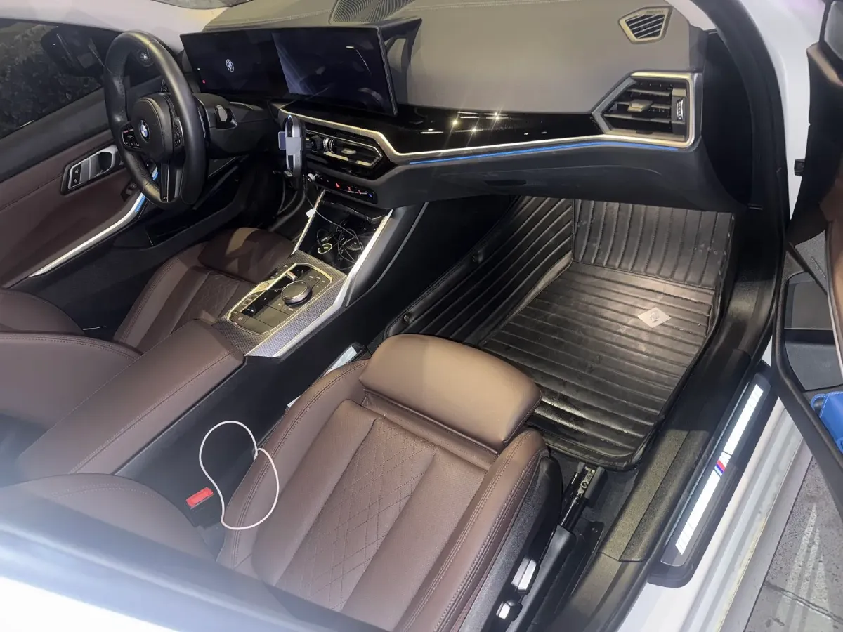 2023 BMW 3 Series 2.0T 184HP L4 8AT,autocango,china used car exporter,china ev exporter,chinese used car exporter,chinese used ev exporter