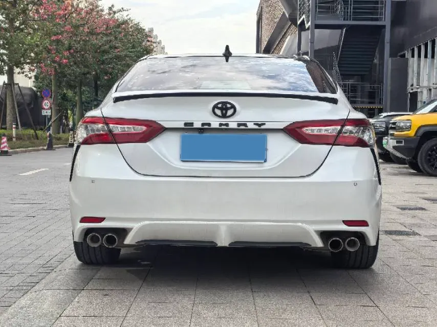 2018 Toyota Camry 2.5L 209HP L4 8AT,autocango,china used car exporter,china ev exporter,chinese used car exporter,chinese used ev exporter