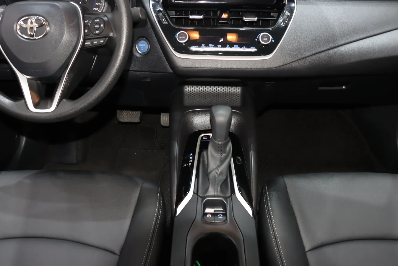 2021 Toyota Corolla 1.8L 98HP L4 E-CVT Hybrid,autocango,china used car exporter,china ev exporter,chinese used car exporter,chinese used ev exporter