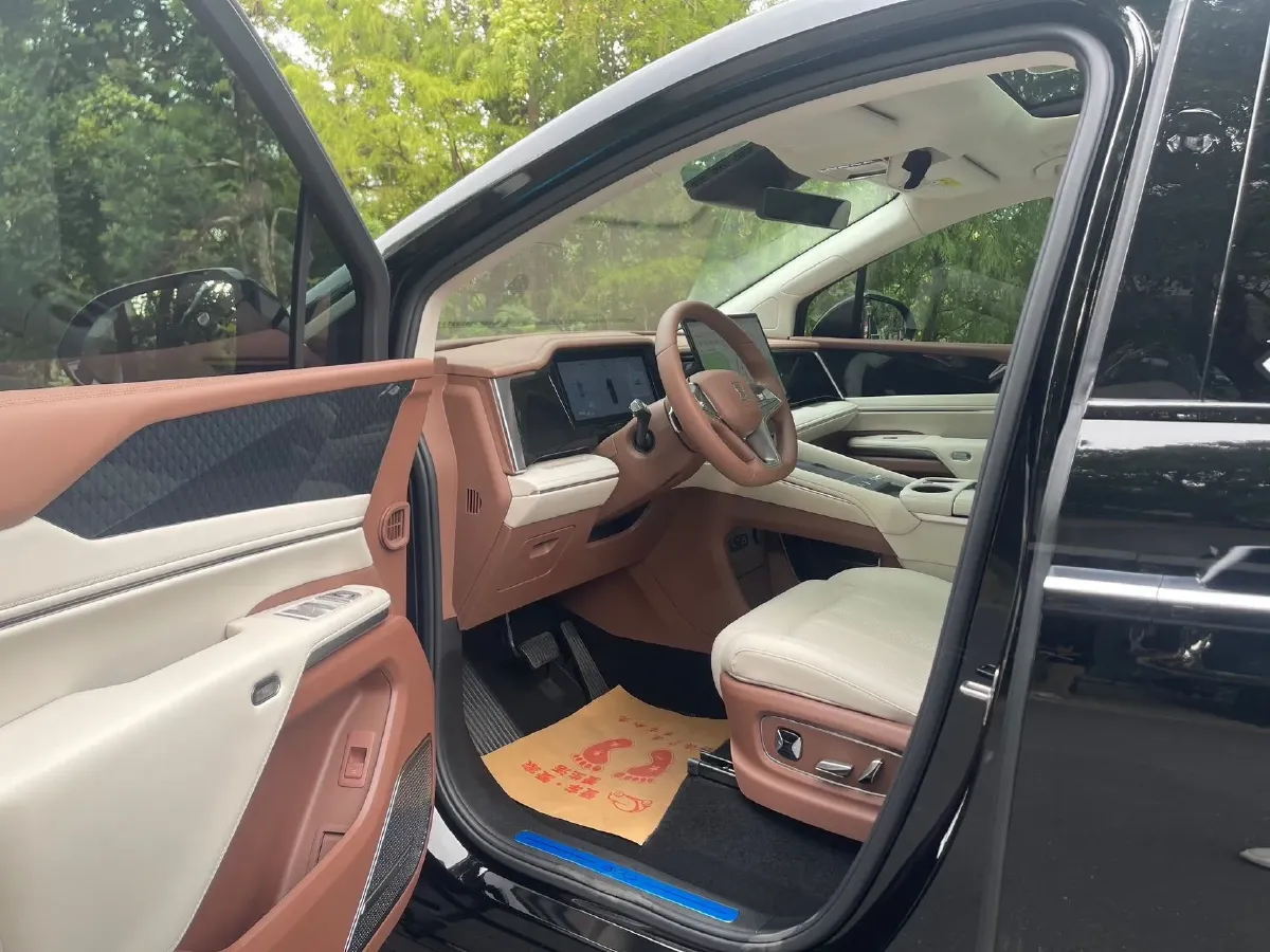 2025 BYD Xia 1.5T 156HP L4 E-CVT PHEV 36.6KWH,autocango,china used car exporter,china ev exporter,chinese used car exporter,chinese used ev exporter