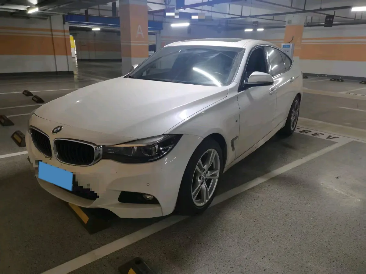 2020 BMW 3 Series GT 2.0T 184HP L4 8AT,autocango,china used car exporter,china ev exporter,chinese used car exporter,chinese used ev exporter