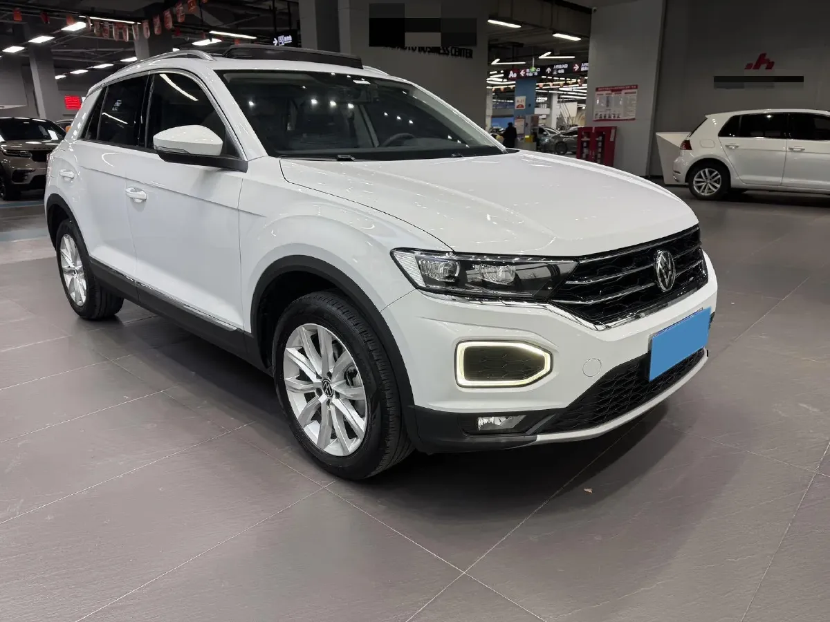 2021 Volkswagen T-Roc 1.4T 150HP L4 7DCT,autocango,china used car exporter,china ev exporter,chinese used car exporter,chinese used ev exporter