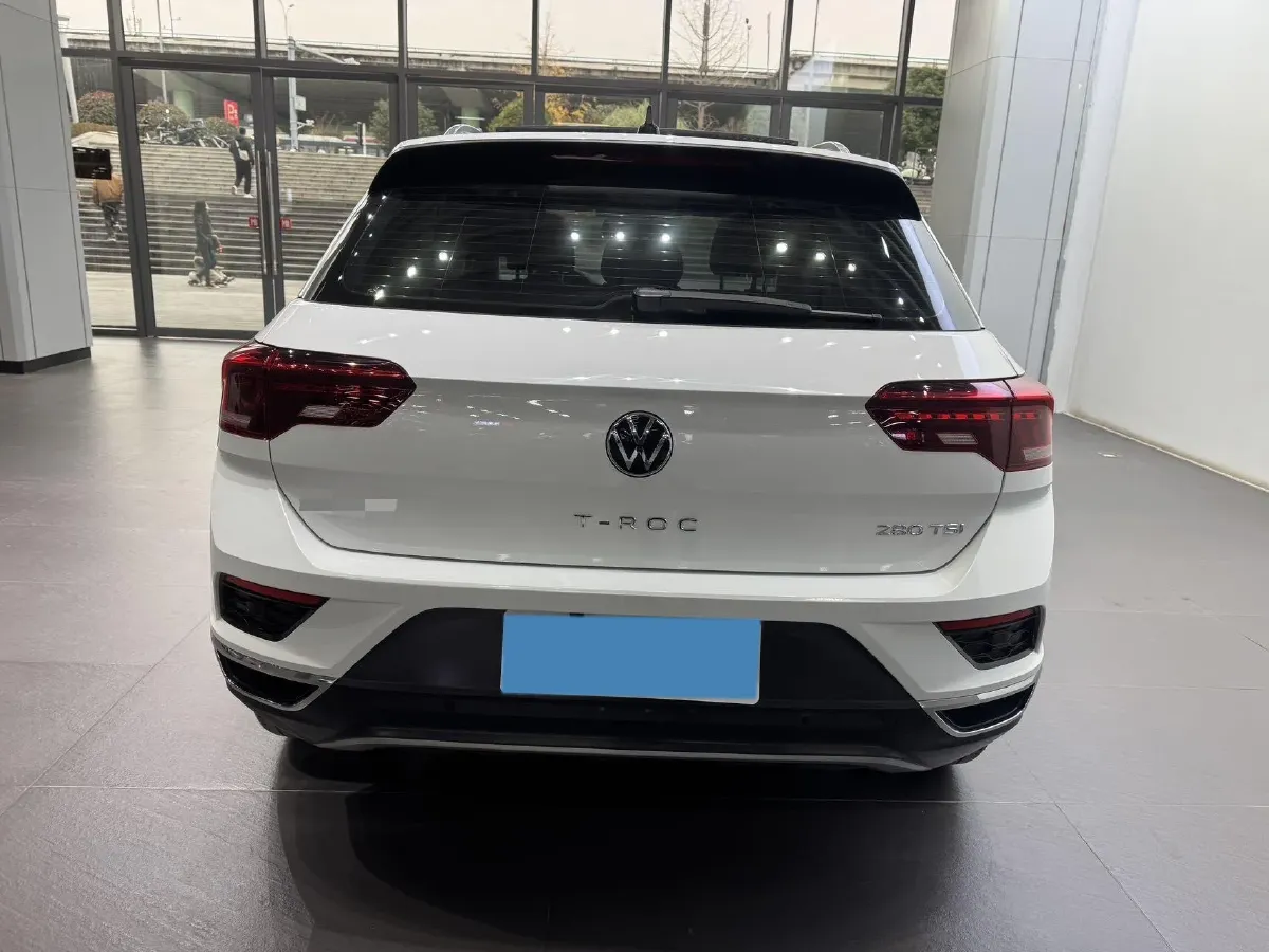 2021 Volkswagen T-Roc 1.4T 150HP L4 7DCT,autocango,china used car exporter,china ev exporter,chinese used car exporter,chinese used ev exporter