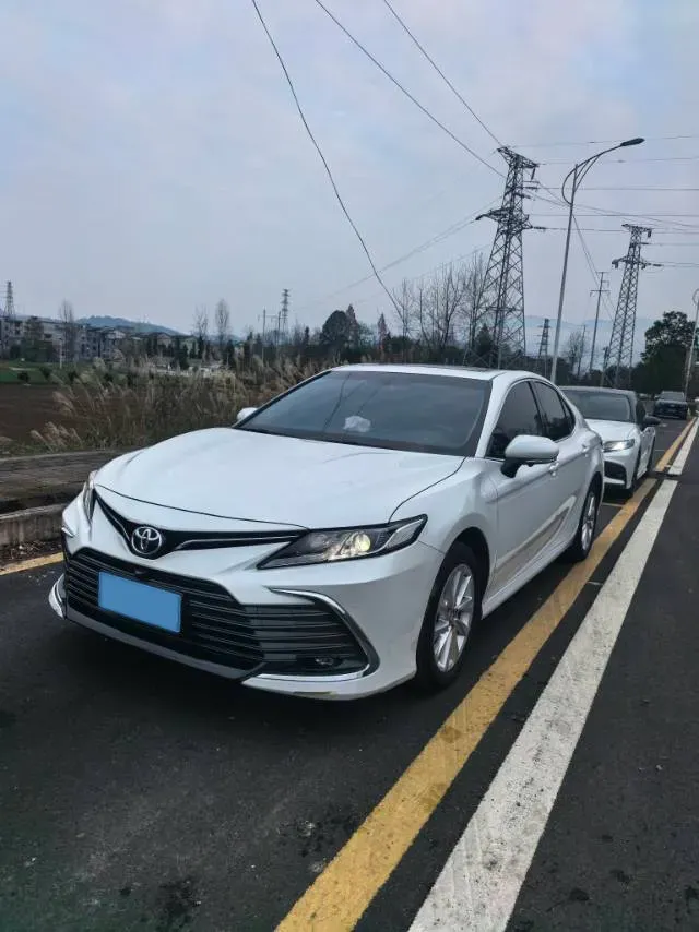 2023 Toyota Camry 2.0L 177HP L4 CVT,autocango,china used car exporter,china ev exporter,chinese used car exporter,chinese used ev exporter