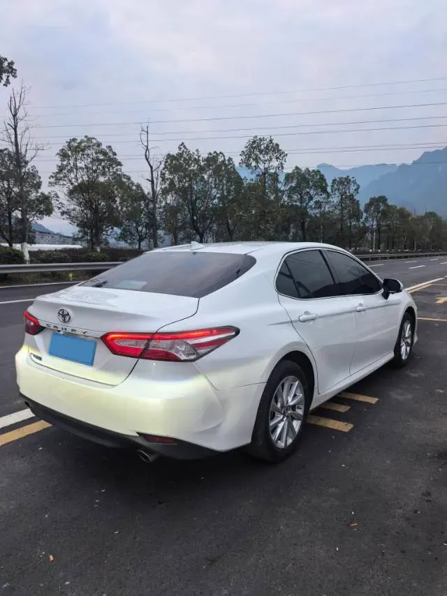 2023 Toyota Camry 2.0L 177HP L4 CVT,autocango,china used car exporter,china ev exporter,chinese used car exporter,chinese used ev exporter