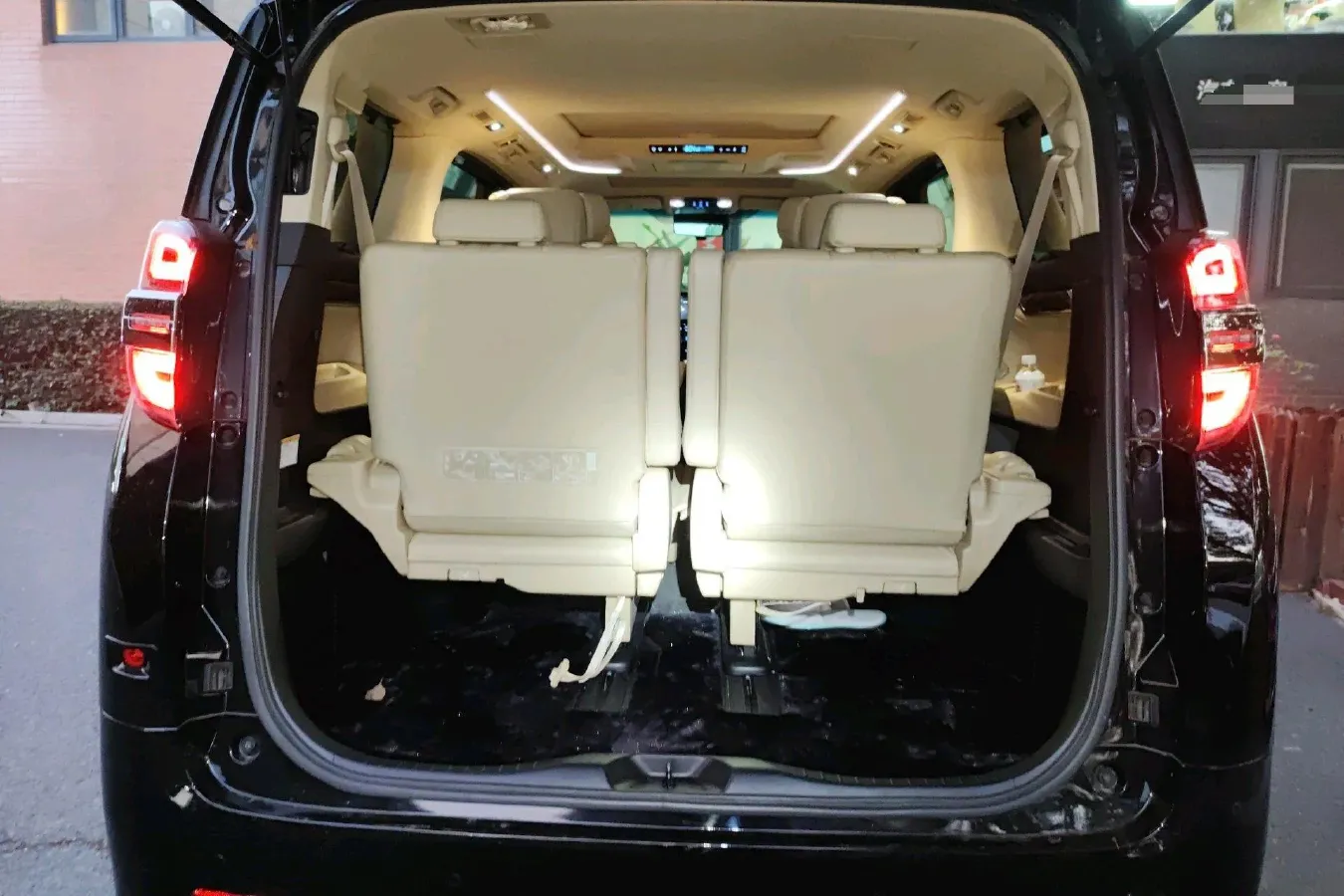 2021 Toyota Vellfire 2.5L 117HP L4 E-CVT Hybrid,autocango,china used car exporter,china ev exporter,chinese used car exporter,chinese used ev exporter