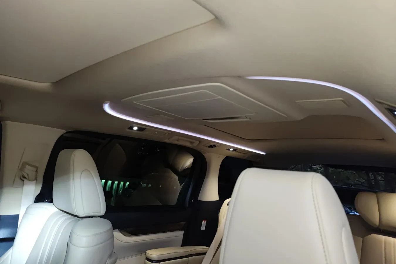 2021 Toyota Vellfire 2.5L 117HP L4 E-CVT Hybrid,autocango,china used car exporter,china ev exporter,chinese used car exporter,chinese used ev exporter