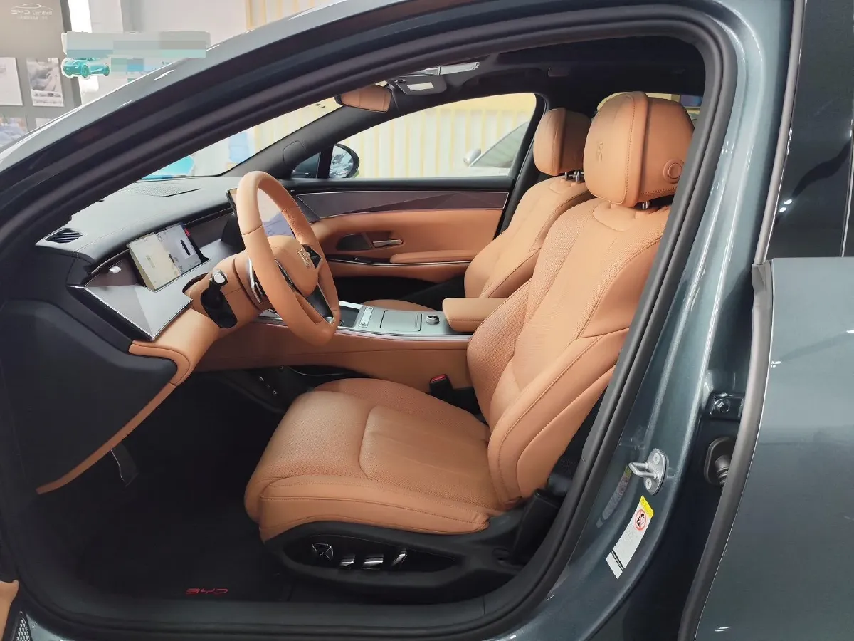 2025 BYD HanL 1.5T 156HP L4 E-CVT PHEV,autocango,china used car exporter,china ev exporter,chinese used car exporter,chinese used ev exporter