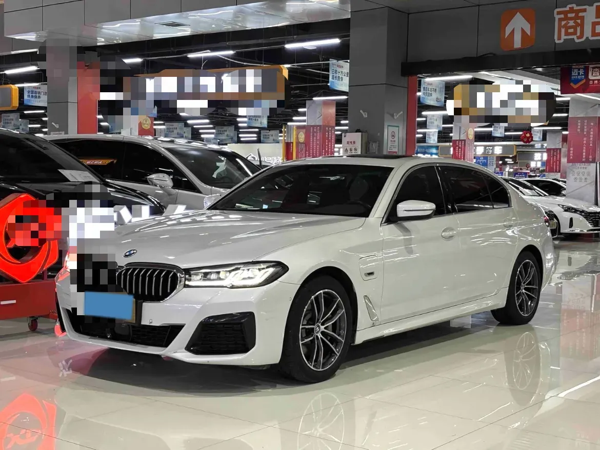 2022 BMW 5 Series 2.0T 184HP L4 8AT PHEV 17.7KWH,autocango,china used car exporter,china ev exporter,chinese used car exporter,chinese used ev exporter