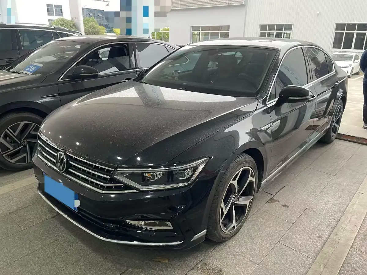 2024 Volkswagen Magotan 2.0T 186HP L4 7DCT