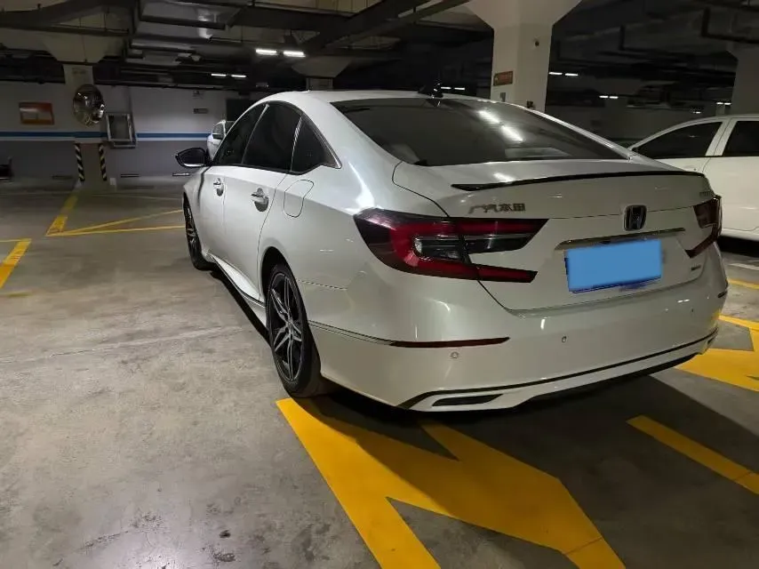 2022 Honda Accord 2.0L 146HP L4 E-CVT Hybrid,autocango,china used car exporter,china ev exporter,chinese used car exporter,chinese used ev exporter