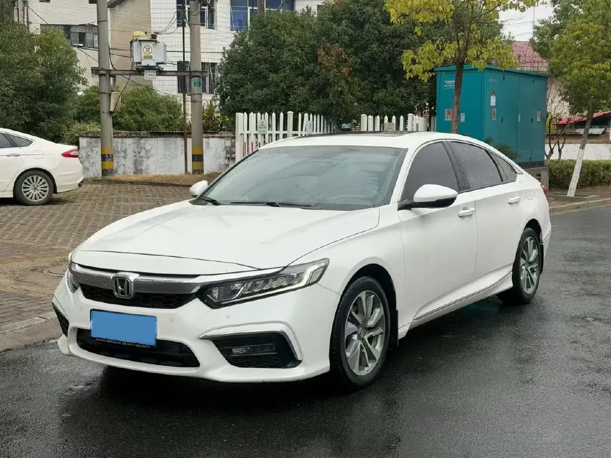 2019 Honda Inspire 1.5T 194HP L4 CVT,autocango,china used car exporter,china ev exporter,chinese used car exporter,chinese used ev exporter