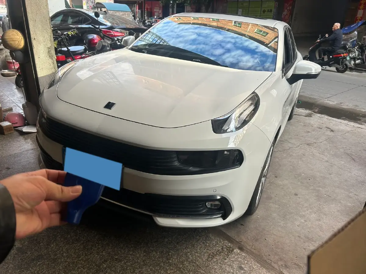 2018 LYNK&CO 03 1.5T 180HP L3 7DCT