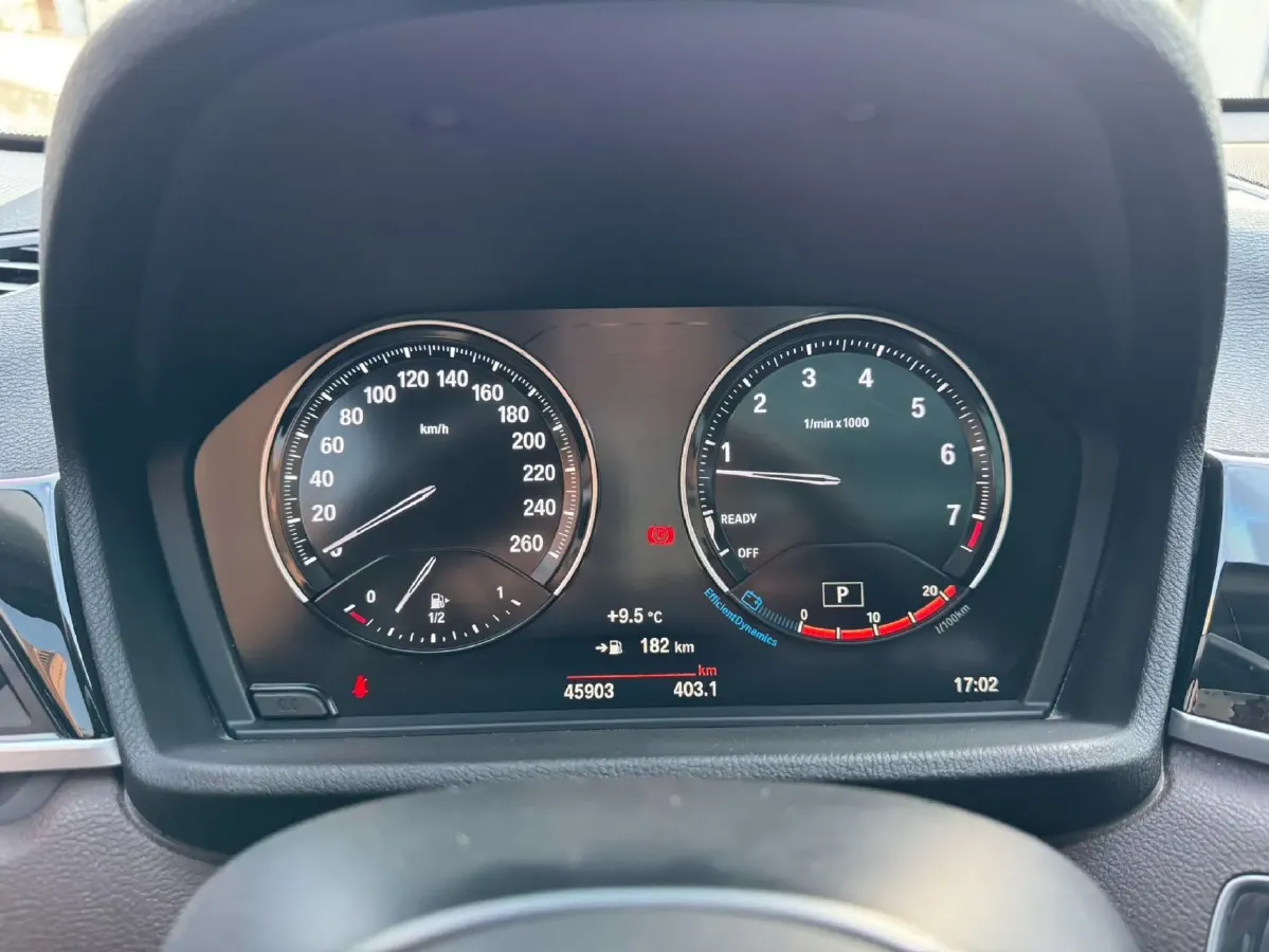 2021 BMW X1 2.0T 192HP L4 7DCT,autocango,china used car exporter,china ev exporter,chinese used car exporter,chinese used ev exporter