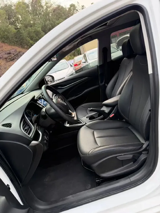 2021 Buick Excelle 1.5L 113HP L4 6AT,autocango,china used car exporter,china ev exporter,chinese used car exporter,chinese used ev exporter