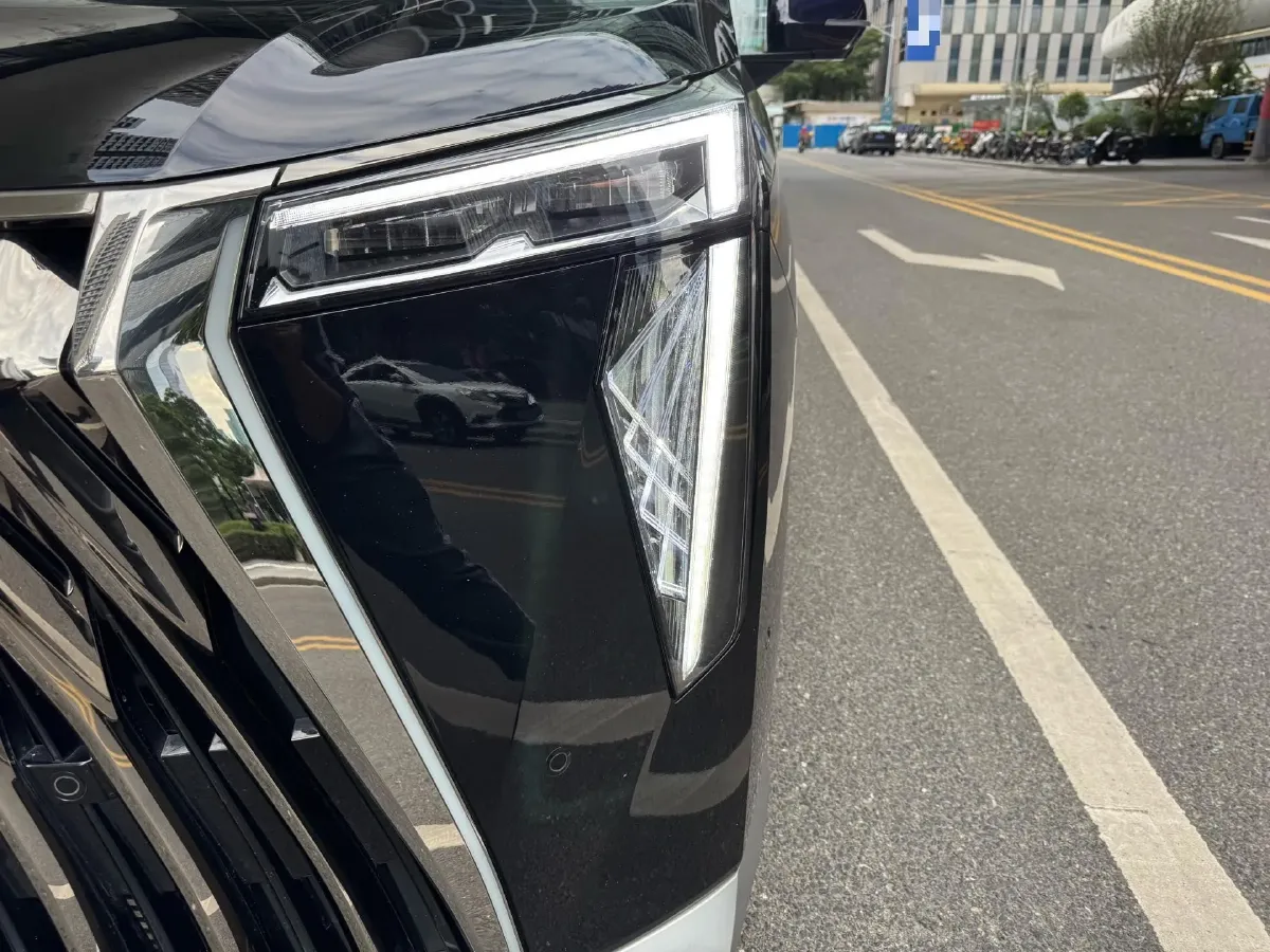 2024 GAC Trumpchi M8 2.0T 252HP L4 8AT,autocango,china used car exporter,china ev exporter,chinese used car exporter,chinese used ev exporter